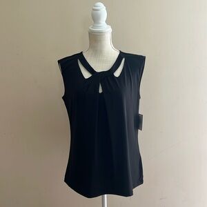 NWT Ellen Tracy Black Top Size: M